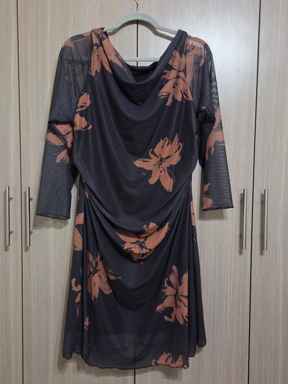 Sexy Floral Women's Dress NWOT